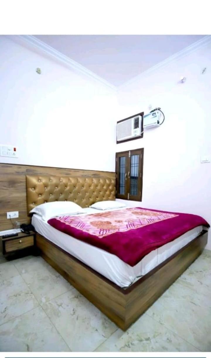 Hotel Blue Star Varanasi Eksteriør billede